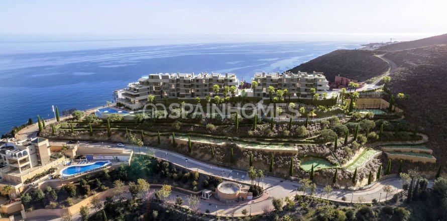 3 bedrooms Apartment in Torrox, Spain No. 26537