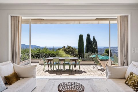 4 bedrooms Villa in Mougins, France No. 72064 4