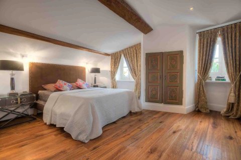 6 bedrooms Villa in Mougins, France No. 72063 10