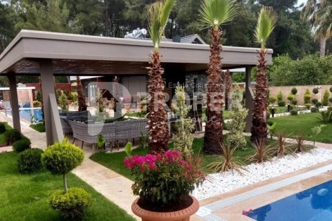 5 rooms Villa à Kemer, Turkey No. 11673 1