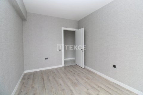 4+1 Apartment in Ankara, Turkey No. 13315 17