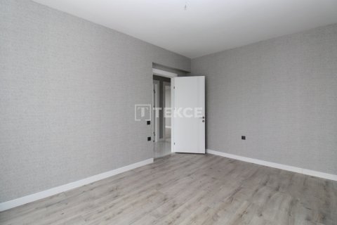 4+1 Apartment in Ankara, Turkey No. 13315 15