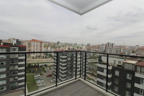 4+1 Apartment in Ankara, Turkey No. 13315 8