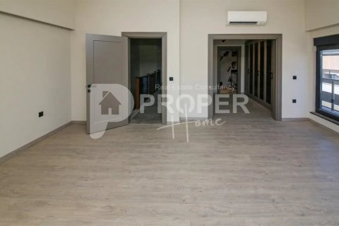 8 rooms Villa in Konyaalti, Turkey No. 14456 3