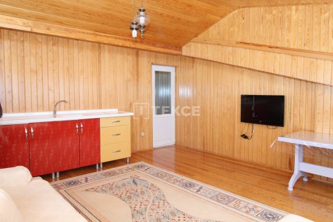 5+1 Appartement à Ankara, Turkey No. 12364 22