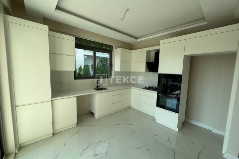 4+1 Villa in Serik, Turkey No. 12320 8