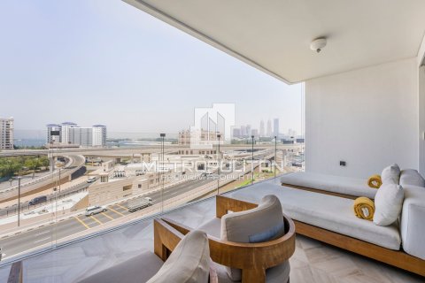 Квартира с 2 спальнями в FIVE Palm Jumeirah, ОАЭ №7692 3