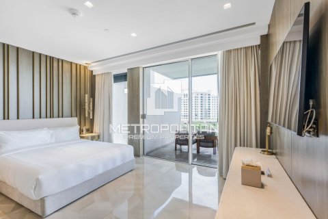 Квартира с 2 спальнями в FIVE Palm Jumeirah, ОАЭ №7692 14