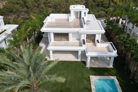 6 dormitorios Villa en Marbella, Spain No. 27400 9