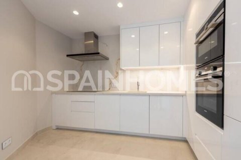 4 chambres Appartement à Benidorm, Spain No. 27409 13