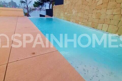 4 bedrooms Apartment in Benidorm, Spain No. 27409 7