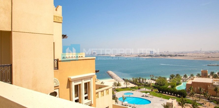 3 dormitorios Penthouse en Al Marjan Island, UAE No. 3565