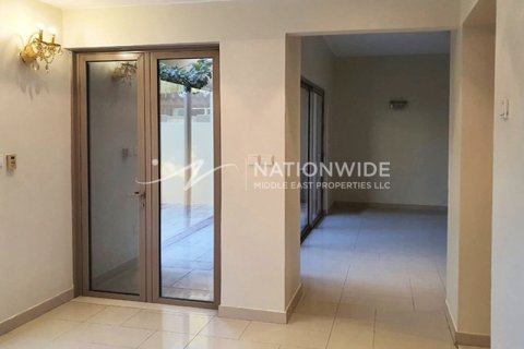 4 bedrooms Townhouse in Al Raha Gardens, UAE No. 3684 11