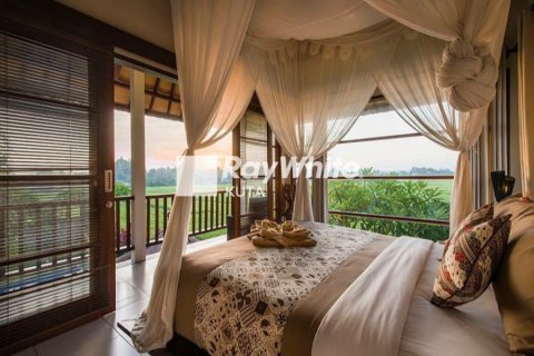 3 bedrooms Villa in Kerambitan, Indonesia No. 23102 13