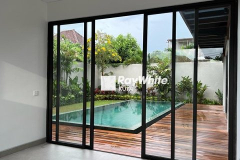 3 bedrooms Villa in Jimbaran, Indonesia No. 23057 17