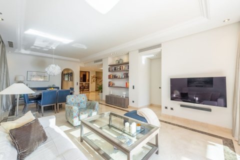 3 dormitorios Duplex en Estepona, Spain No. 27336 30