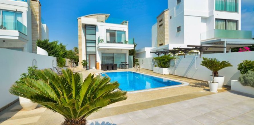 5 dormitorios Villa en Protaras, Cyprus No. 36959