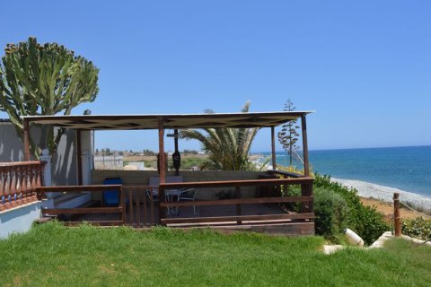 4 bedrooms Villa in Zygi, Cyprus No. 36958 22