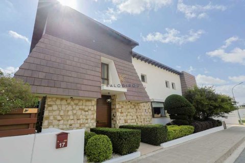 4 dormitorios House en Larnaca, Cyprus No. 65304 1