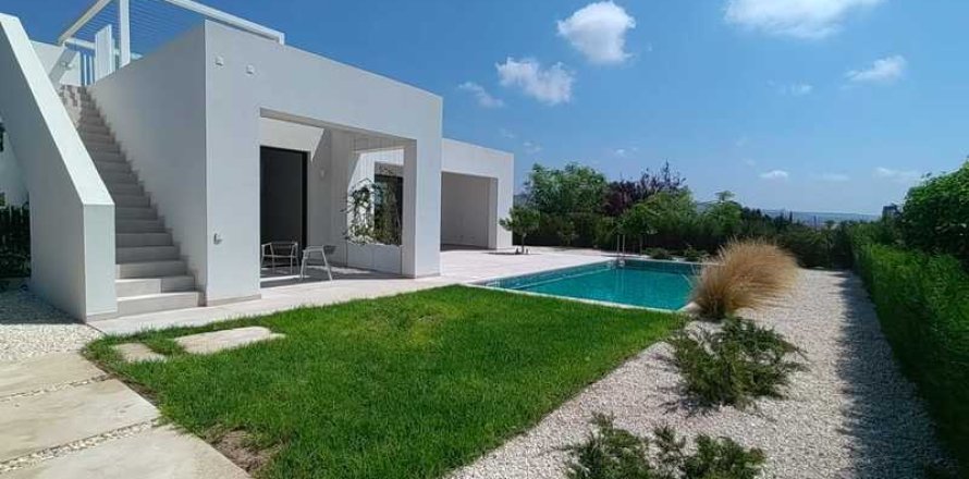 3 bedrooms Villa in Pegeia, Cyprus No. 63012