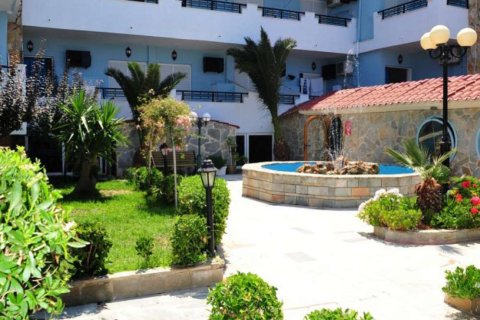 56 dormitorios Hotel en Zakynthos, Greece No. 24792 14