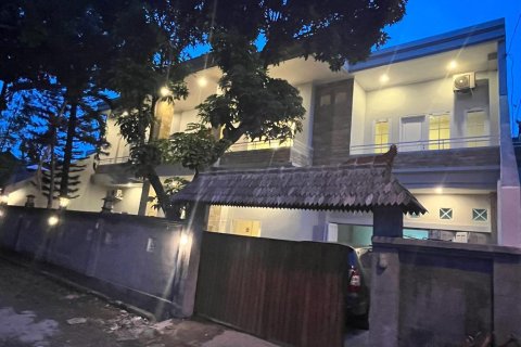 6 bedrooms House in Denpasar, Indonesia No. 23402 6