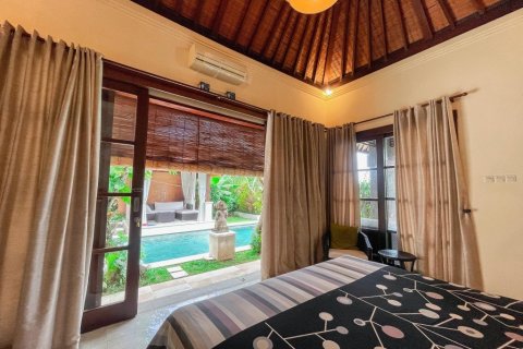 3 bedrooms Villa in Ungasan, Indonesia No. 23433 14