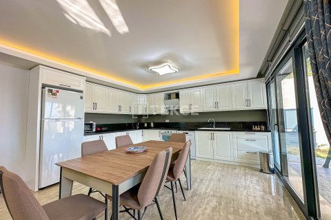 5+1 Villa à Fethiye, Turkey No. 90883 10