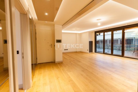 3+1 Apartment in Istanbul, Turkey No. 11857 5