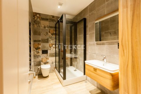 3+1 Apartment in Istanbul, Turkey No. 11857 12