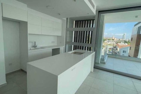 2 dormitorios Apartment en Germasogeia, Cyprus No. 41055 4