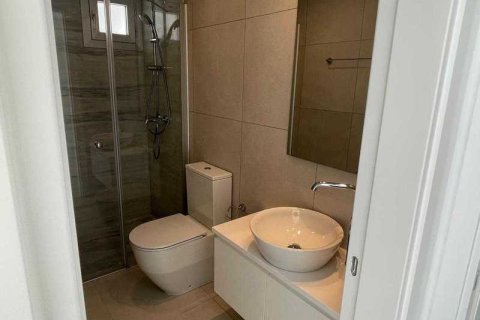 2 dormitorios Apartment en Germasogeia, Cyprus No. 41055 3