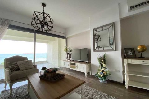 3 bedrooms Apartment in Limassol, Cyprus No. 41053 8