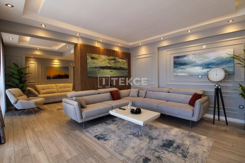 3+2 Apartment en Cinarcik, Turkey No. 25086 29