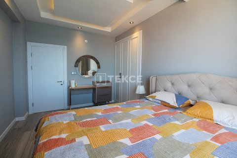 3+2 Apartment en Cinarcik, Turkey No. 25086 13