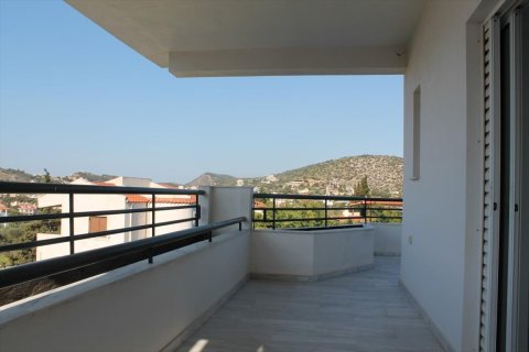 3 bedrooms House in Kalyvia Thorikou, Greece No. 58780 9