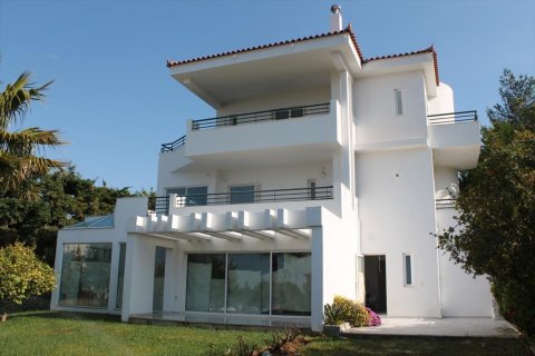 3 bedrooms House in Kalyvia Thorikou, Greece No. 58780 13