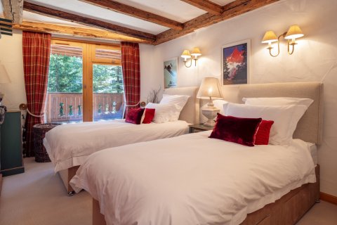 6 bedrooms House in Courchevel, France No. 68231 11