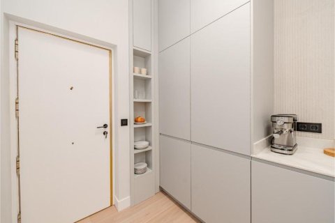 2 chambres Appartement à Madrid, Spain No. 27523 13