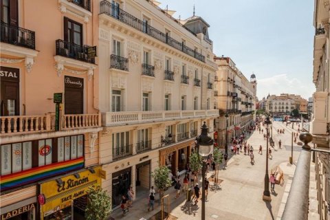 2 chambres Appartement à Madrid, Spain No. 27523 3