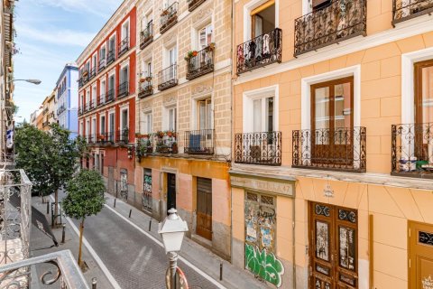 2 dormitorios Apartment en Madrid, Spain No. 27524 3