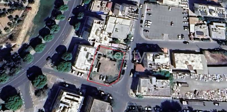 669m² Land in Nicosia, Cyprus No. 43926