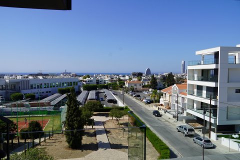 3 dormitorios Apartment en Germasogeia, Cyprus No. 53289 3