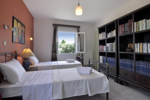 5 bedrooms Villa in Corfu, Greece No. 58875 10