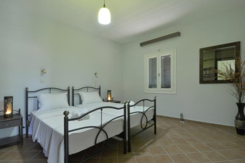 5 bedrooms Villa in Corfu, Greece No. 58875 8