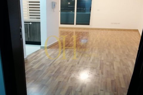 3 bedrooms Apartment in Al Reef, UAE No. 9054 9