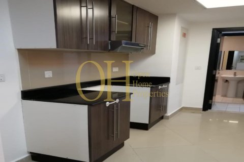 3 bedrooms Apartment in Al Reef, UAE No. 9054 15