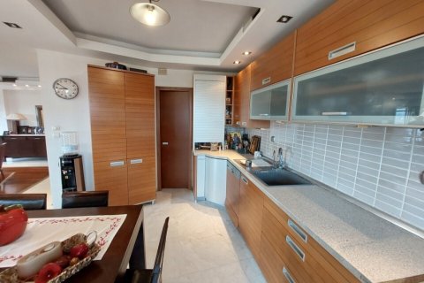 4 bedrooms Apartment in Thessaloniki, Greece No. 65172 5