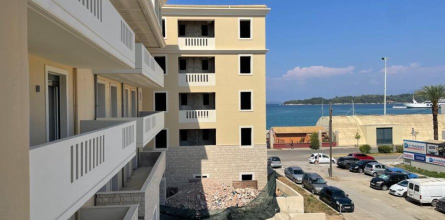 3 bedrooms Apartment in Corfu, Greece No. 65189