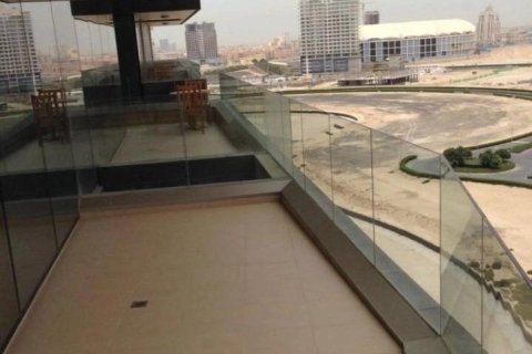 Квартира с 1 спальней в Dubai Sports City, ОАЭ №10739 9